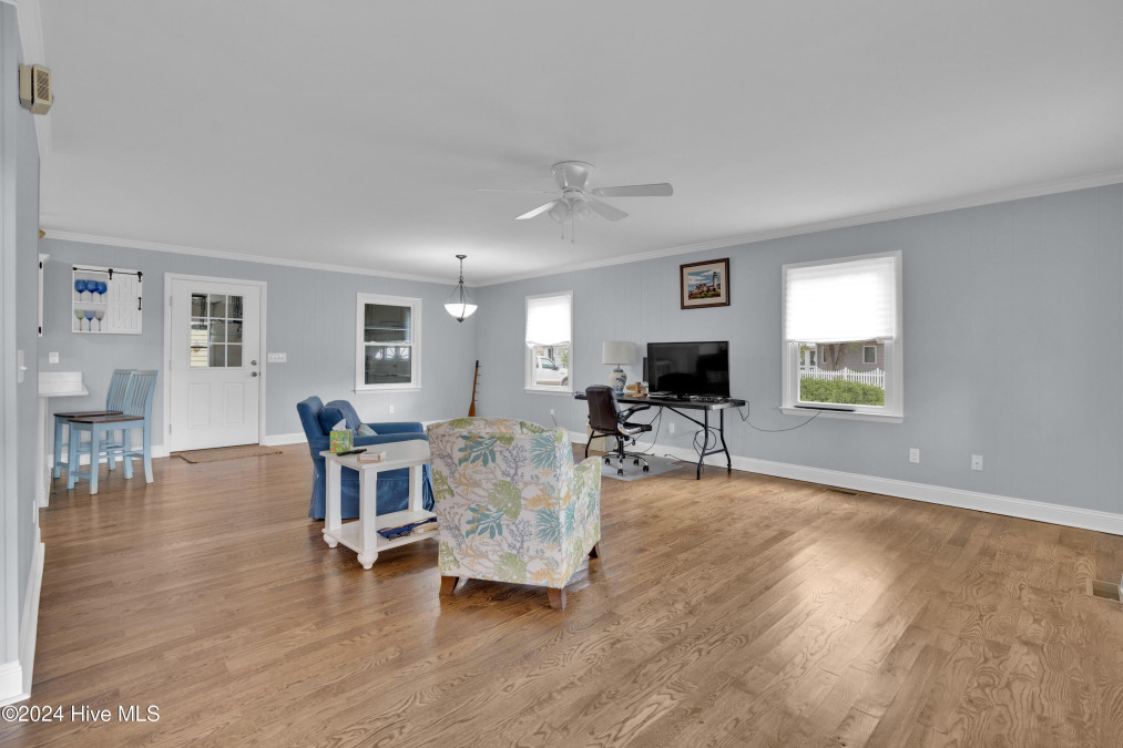 1506 Oak Island Dr Oak Island, NC 28465