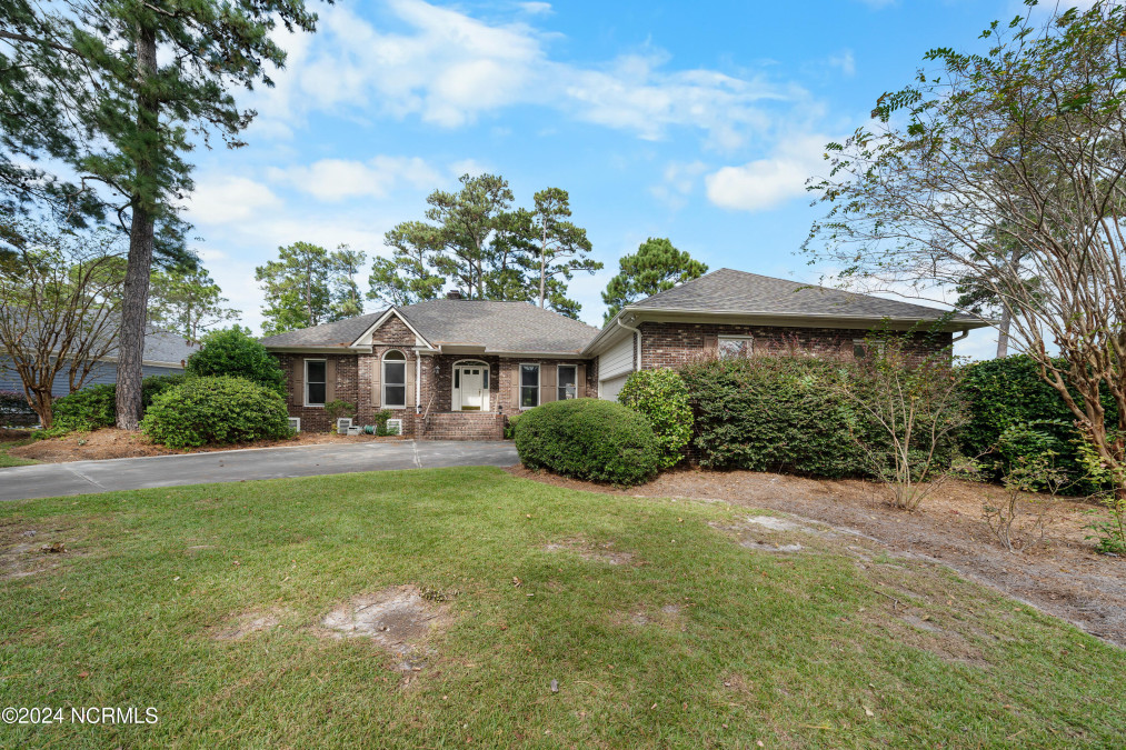 3394 Laurel Ln Southport, NC 28461