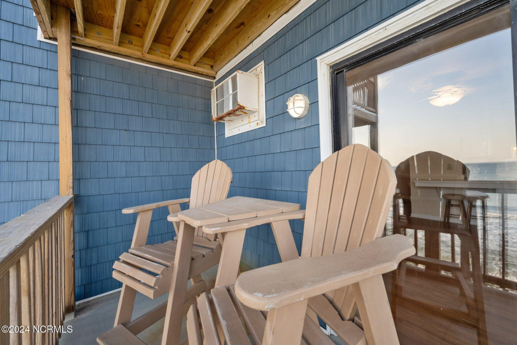 2182 New River Inlet Rd North Topsail Beach, NC 28460