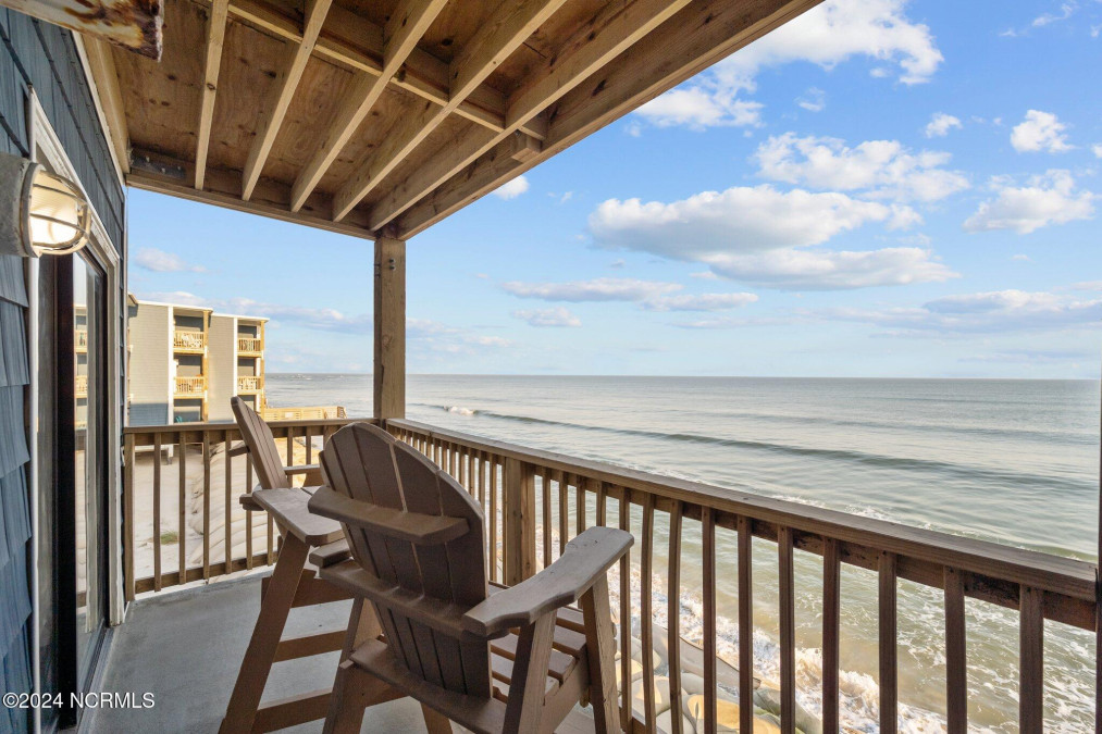 2182 New River Inlet Rd North Topsail Beach, NC 28460