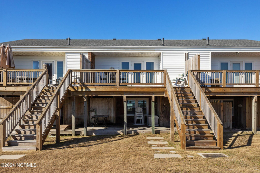 3307 Ocean Dr Emerald Isle, NC 28594