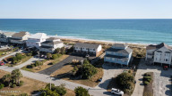 3307 Ocean Dr Emerald Isle, NC 28594