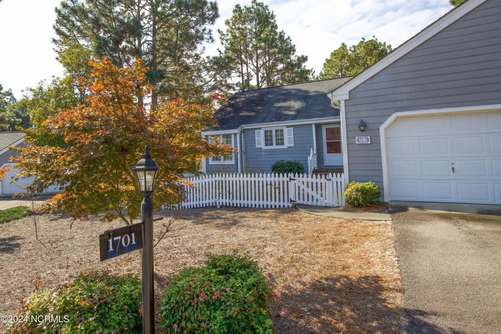 1701 Cabot Cir Pinehurst, NC 28374