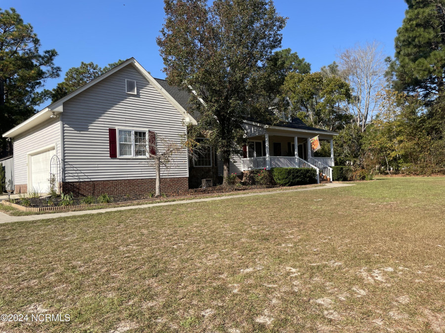 122 Fairway Dr Rockingham, NC 28379