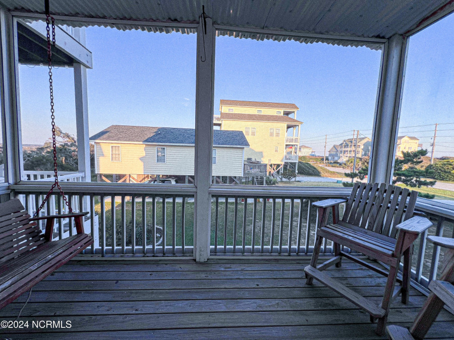 104 Sea Oaks Ct North Topsail Beach, NC 28460