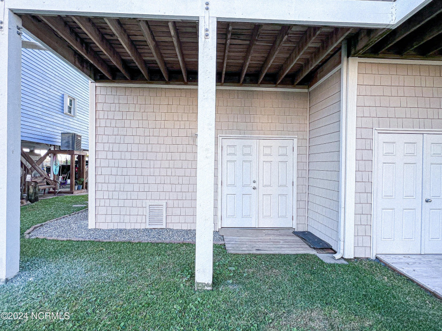 104 Sea Oaks Ct North Topsail Beach, NC 28460