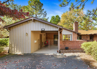 201 Bentwood  Southern Pines, NC 28387