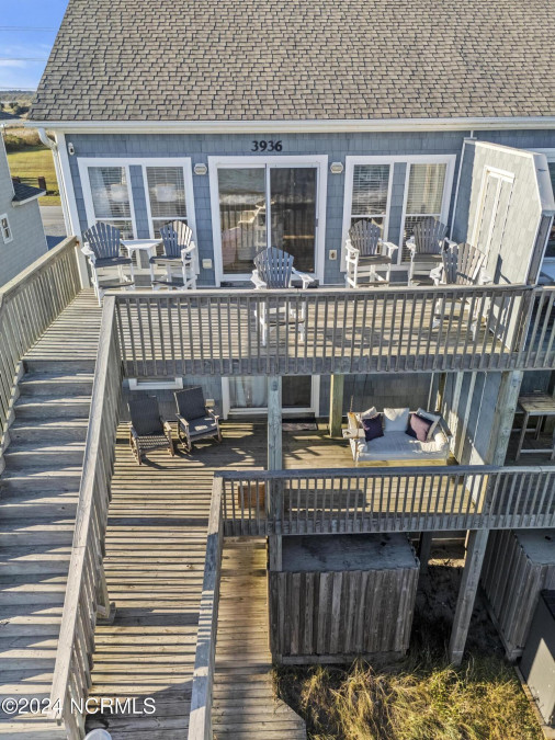 3936 Island Dr North Topsail Beach, NC 28460