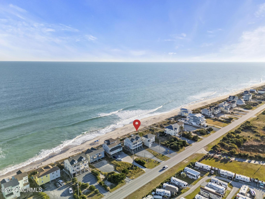 3936 Island Dr North Topsail Beach, NC 28460