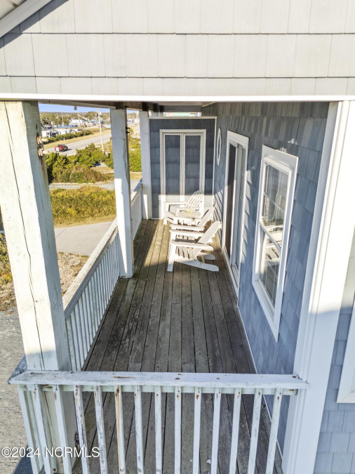 3936 Island Dr North Topsail Beach, NC 28460