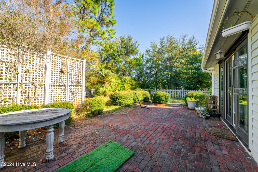 211 Birdie Ln Wilmington, NC 28405