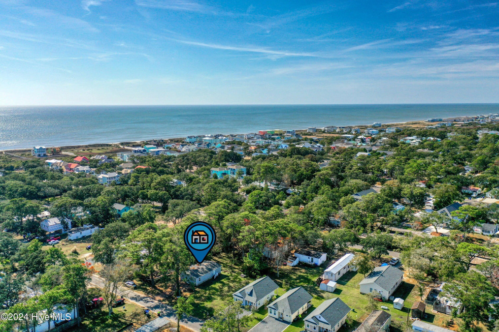 115 75th St Oak Island, NC 28465