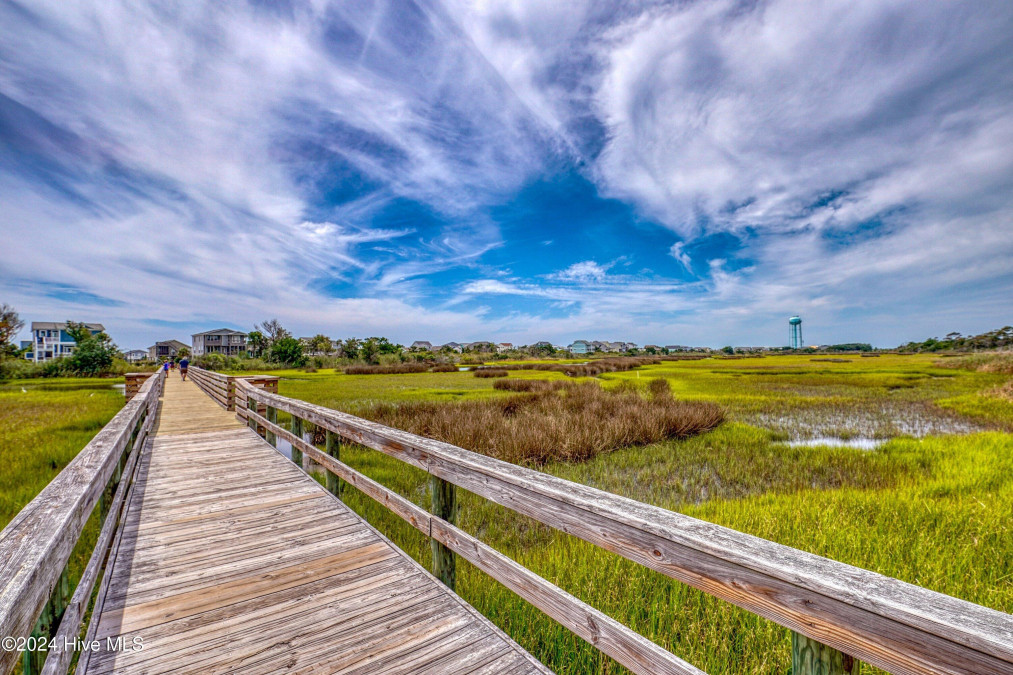 115 75th St Oak Island, NC 28465