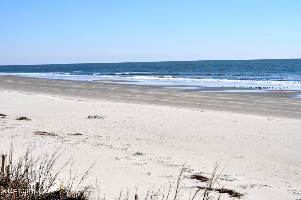 6 Raeford St Ocean Isle Beach, NC 28469