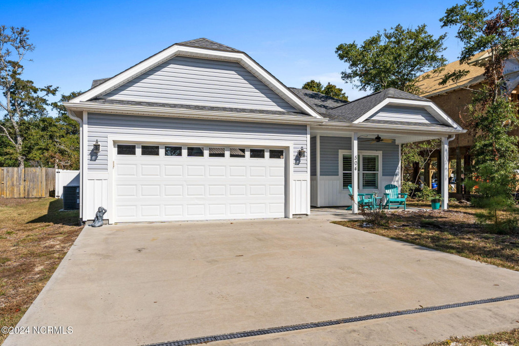 504 Oak Island Dr Oak Island, NC 28465