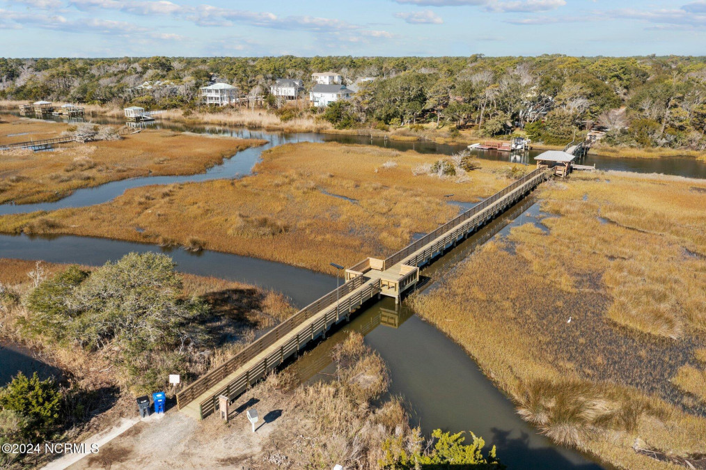 108 12th St Oak Island, NC 28465