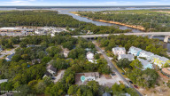 513 Spencer Farlow Dr Carolina Beach, NC 28428