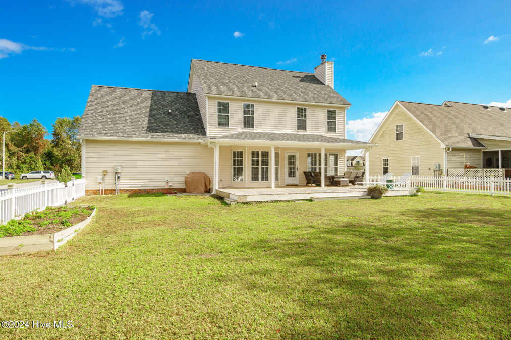 87 Pickett Way Swansboro, NC 28584