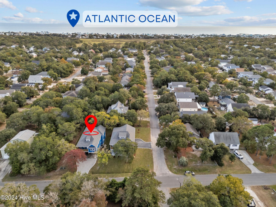 2403 Yacht Dr Oak Island, NC 28465