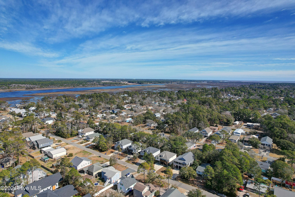 214 64th St Oak Island, NC 28465