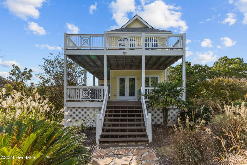 206 Shipwreck Ln Emerald Isle, NC 28594