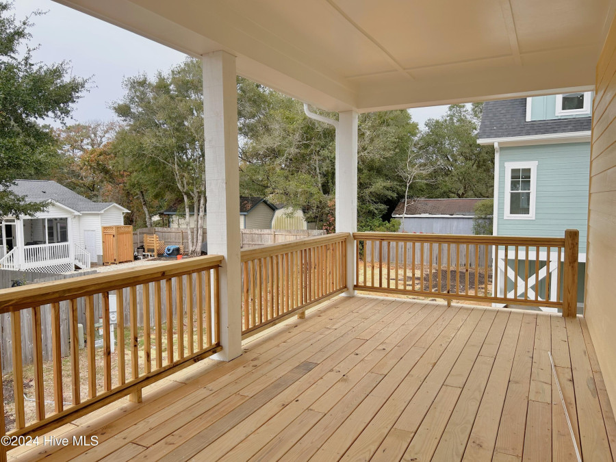 103 64th St Oak Island, NC 28465