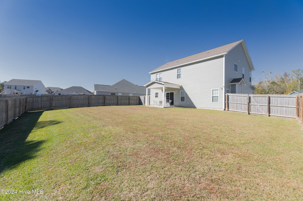 716 Kiwi Stone Cir Jacksonville, NC 28546