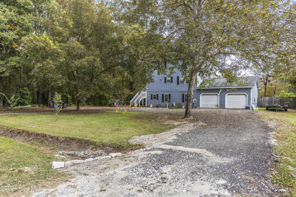 419 Old River Acres Dr Burgaw, NC 28425