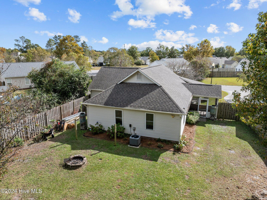 6913 Daybreak Ln Wilmington, NC 28411