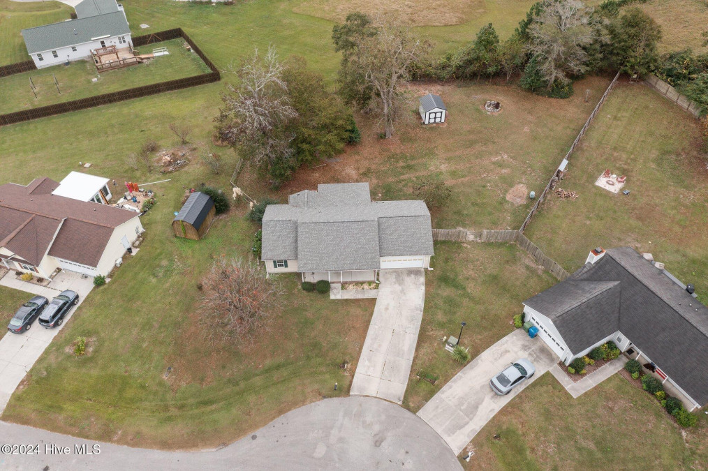 505 Hay Baler Ct Sneads Ferry, NC 28460