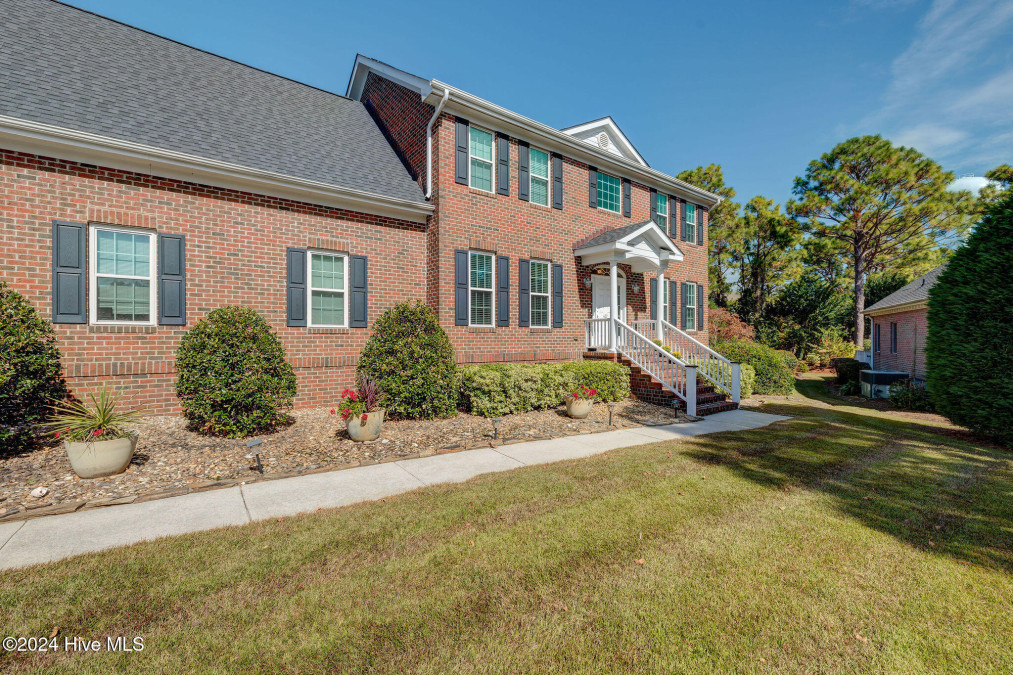 437 Tower Ct Wilmington, NC 28412