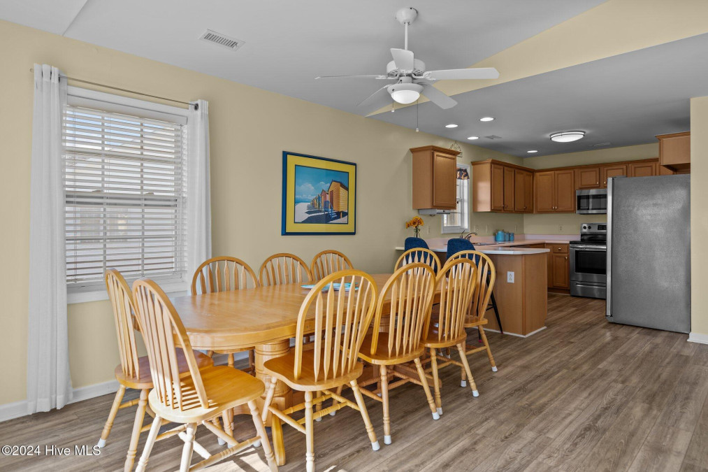 2381 Island Dr North Topsail Beach, NC 28460