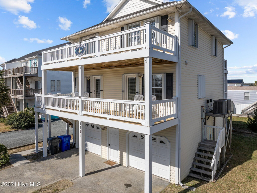 2381 Island Dr North Topsail Beach, NC 28460