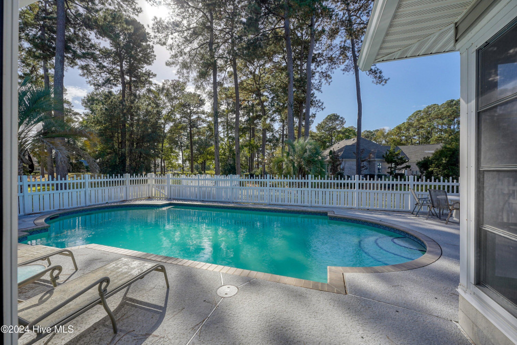 1353 Middleton Dr Calabash, NC 28467