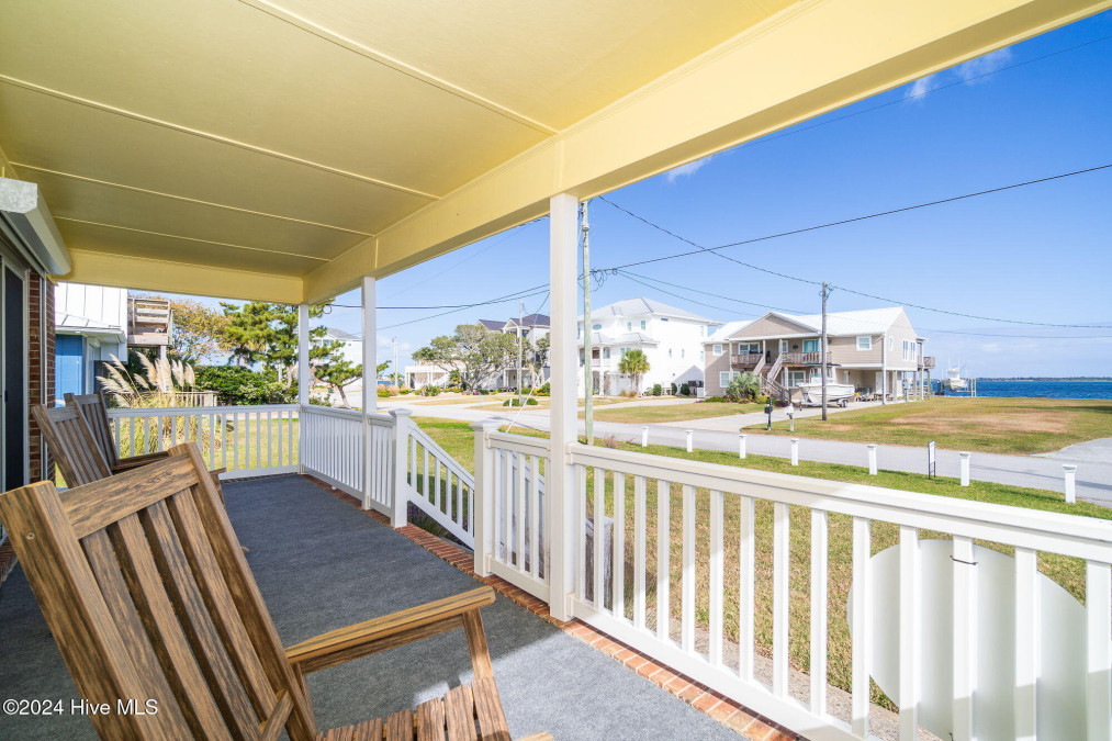 241 Bay View Blvd Atlantic Beach, NC 28512