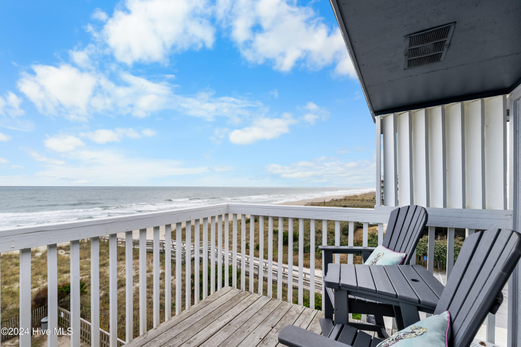 1311 Lake Park Blvd Carolina Beach, NC 28428