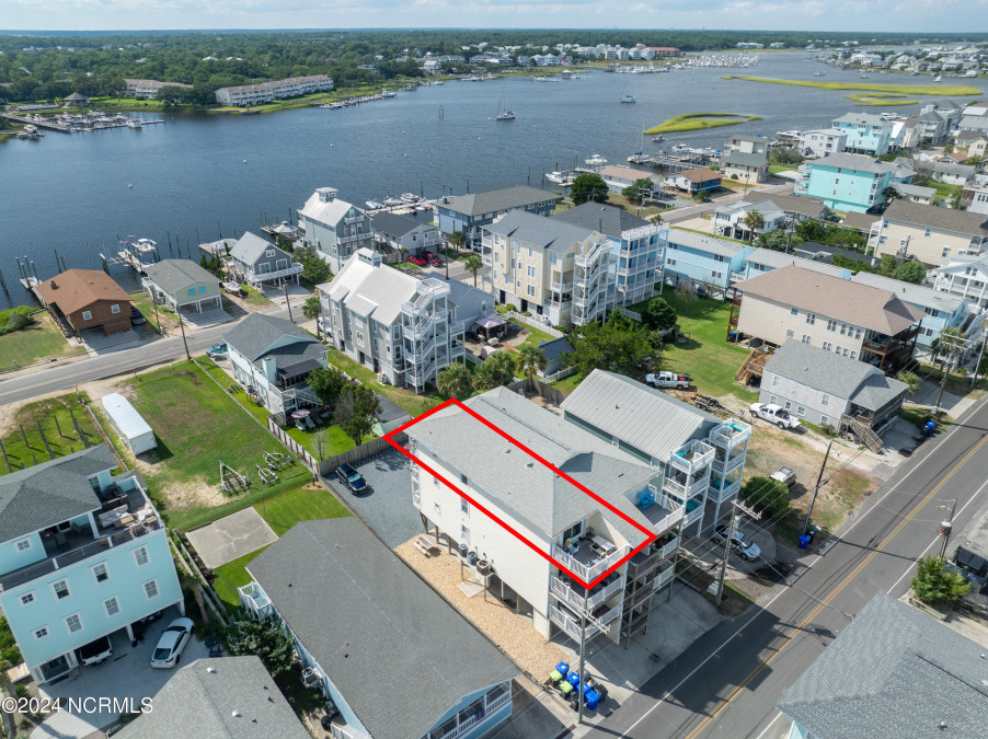 909 Carolina Beach Ave Carolina Beach, NC 28428