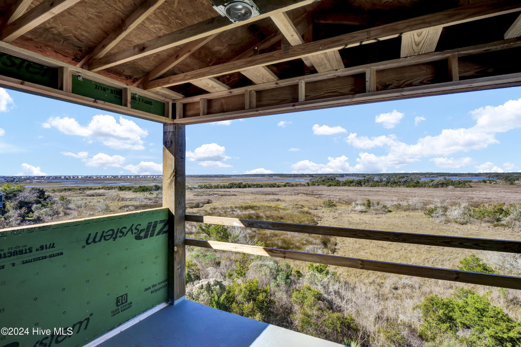 109 Old Village Ln North Topsail Beach, NC 28460