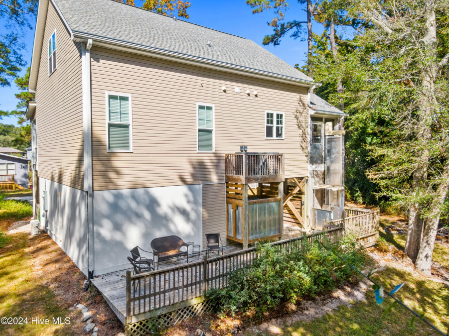 1679 Hemingway Dr Ocean Isle Beach, NC 28469