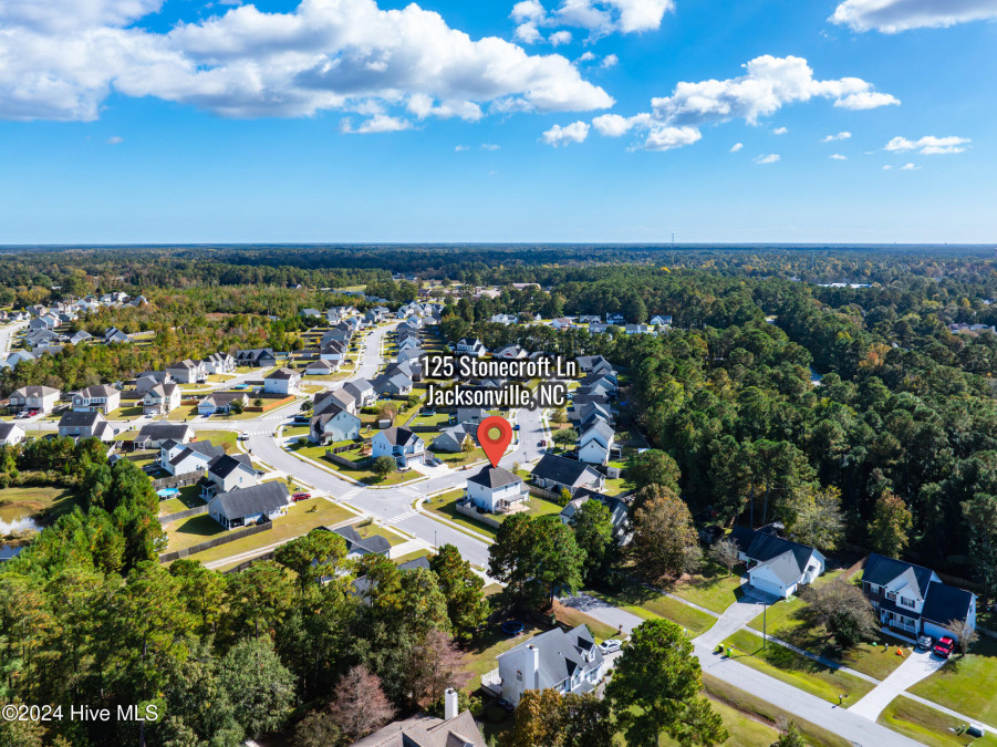 125 Stonecroft Ln Jacksonville, NC 28546