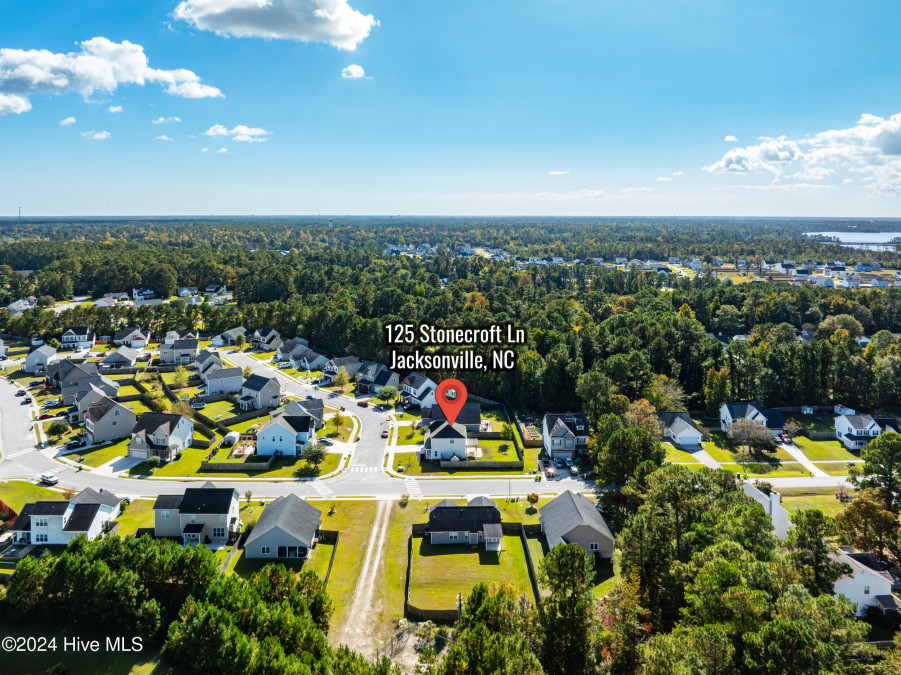 125 Stonecroft Ln Jacksonville, NC 28546