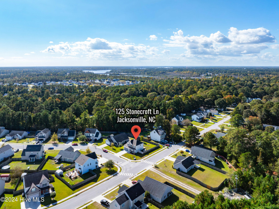 125 Stonecroft Ln Jacksonville, NC 28546