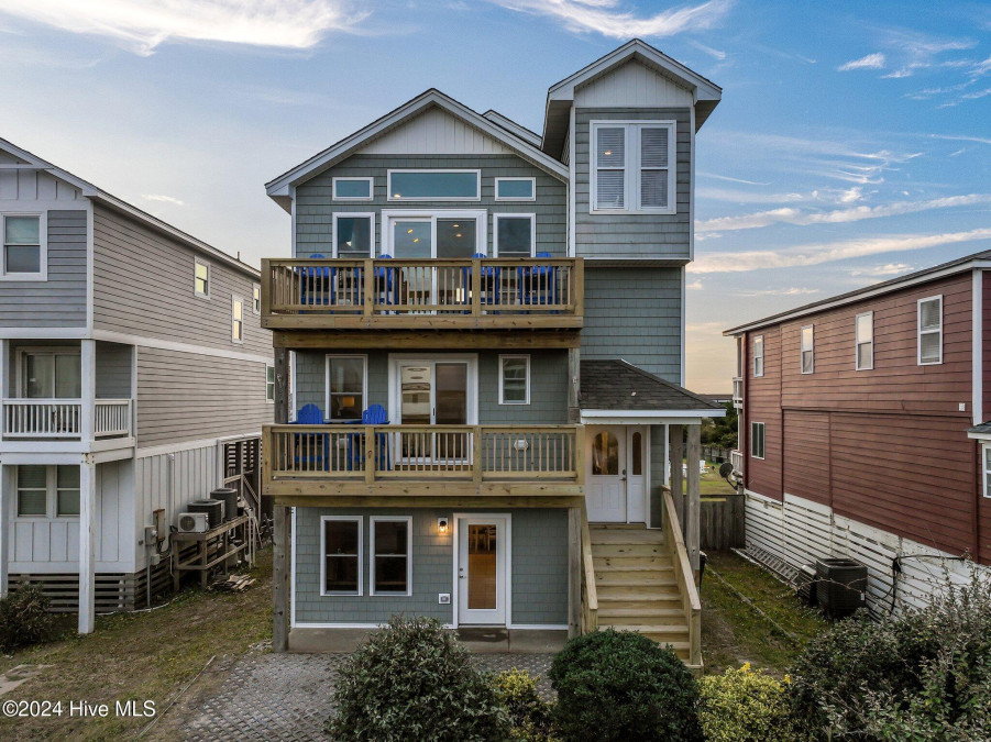 7036 Virginia Dare Trl Nags Head, NC 27959