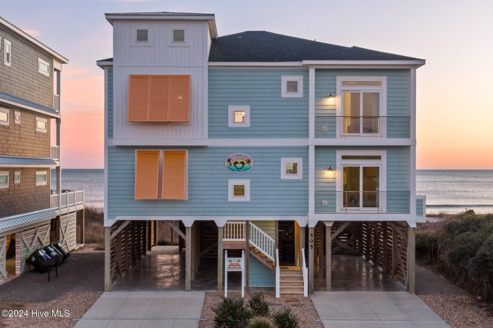 505 Ocean Dr Oak Island, NC 28465