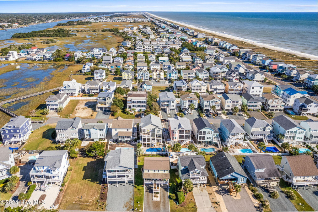 118 Clipper Ship Dr Holden Beach, NC 28462