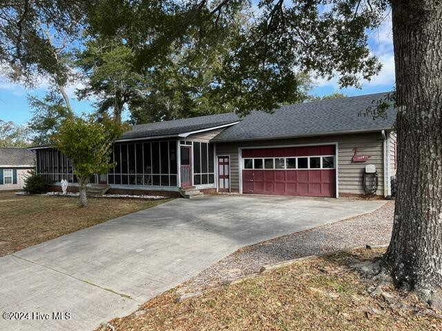 138 17th St Oak Island, NC 28465