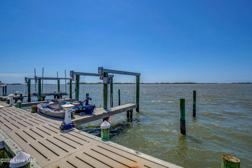 10 Bay Dr Sneads Ferry, NC 28460