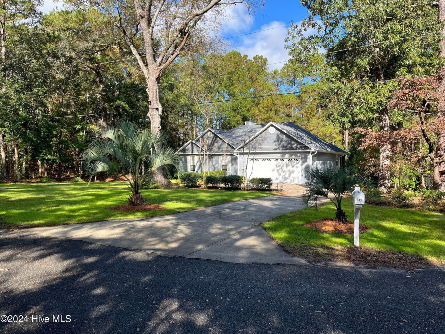 183 Forest Ln Southport, NC 28461