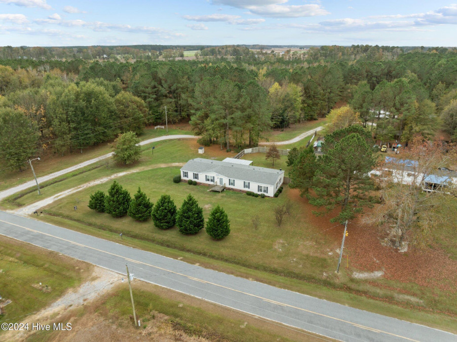 1210 Sandy Ridge Rd Robersonville, NC 27871