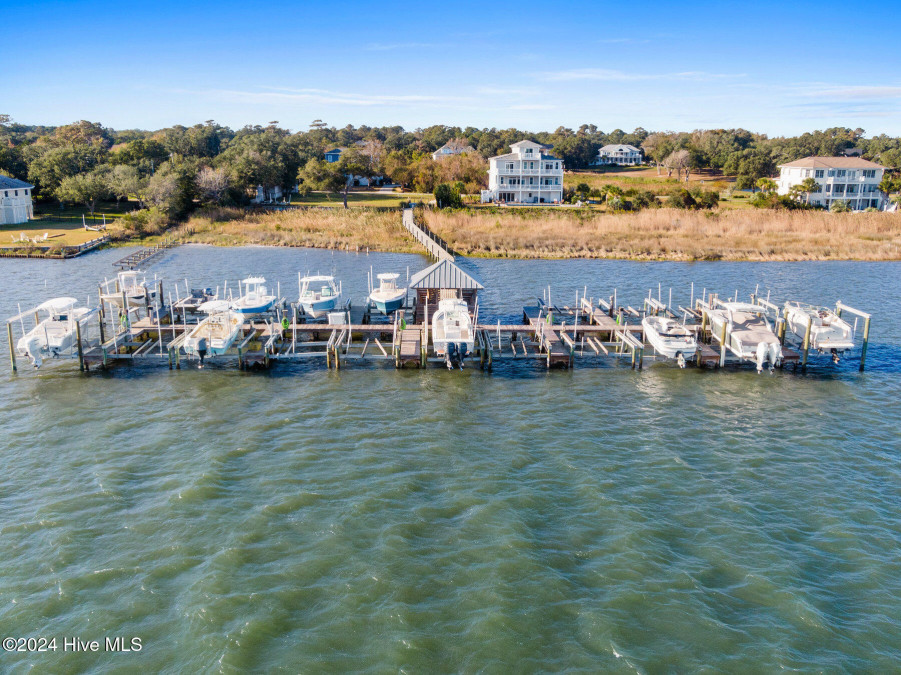 283 Ballast Point Rd Hampstead, NC 28443